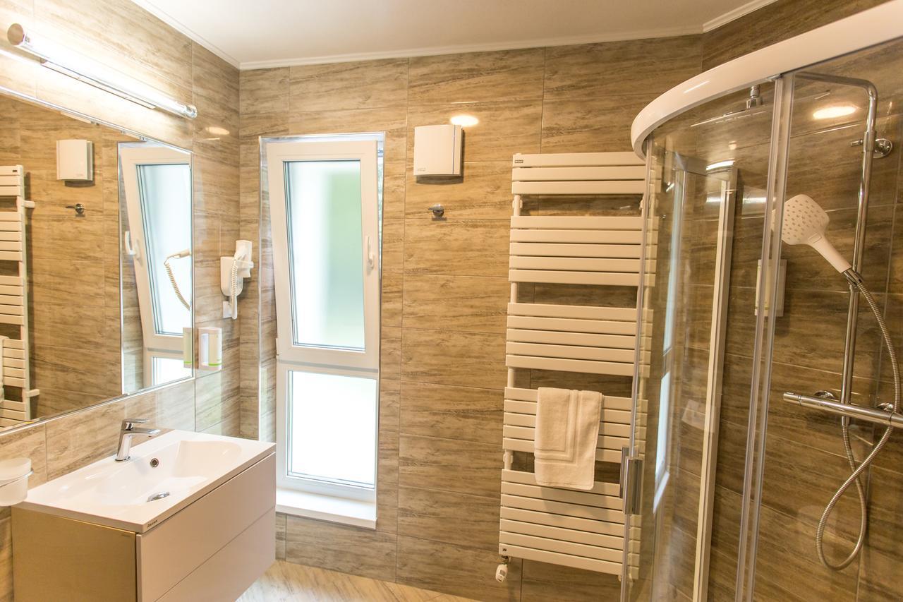 Panorama Boutique Hotel Sfantu Gheorghe  ภายนอก รูปภาพ